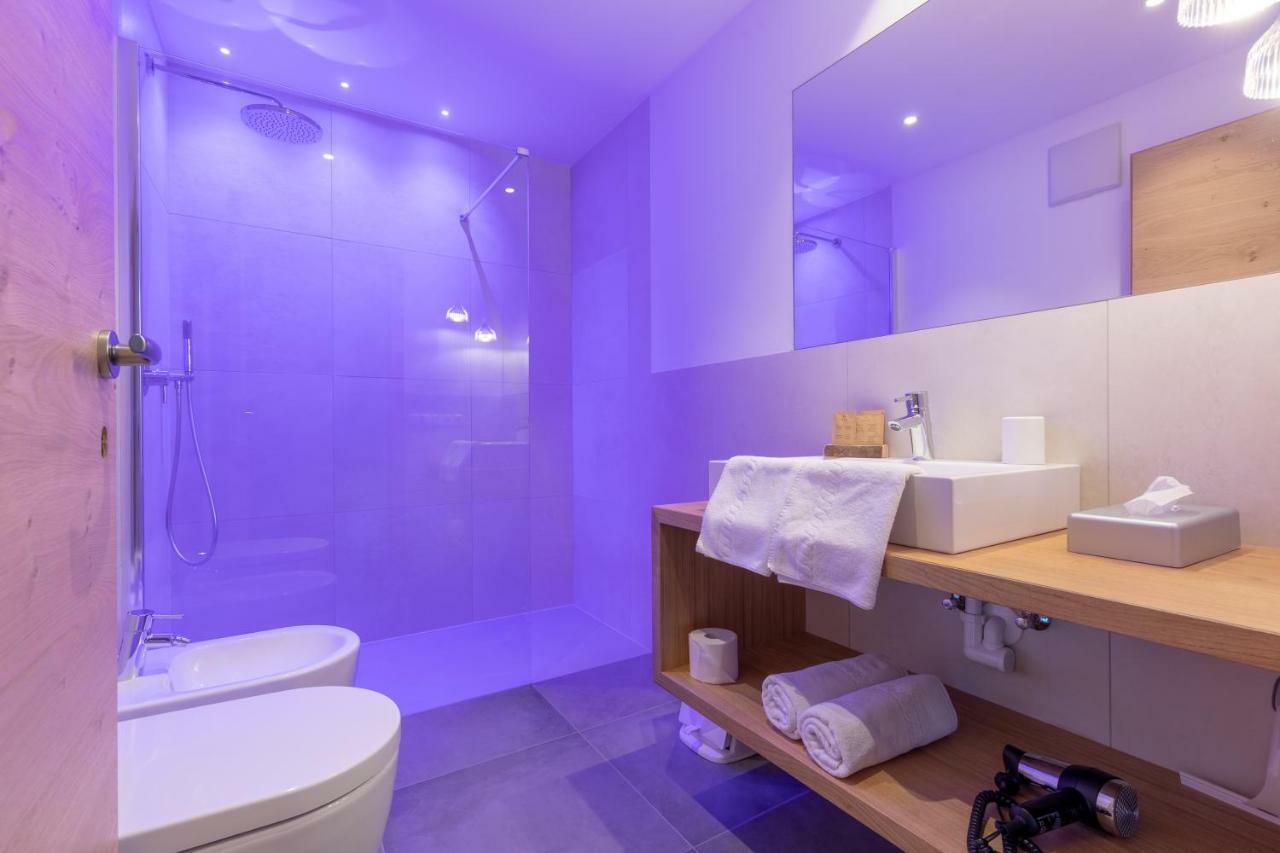 Bed and Breakfast Haus Christian Nova Levante Esterno foto