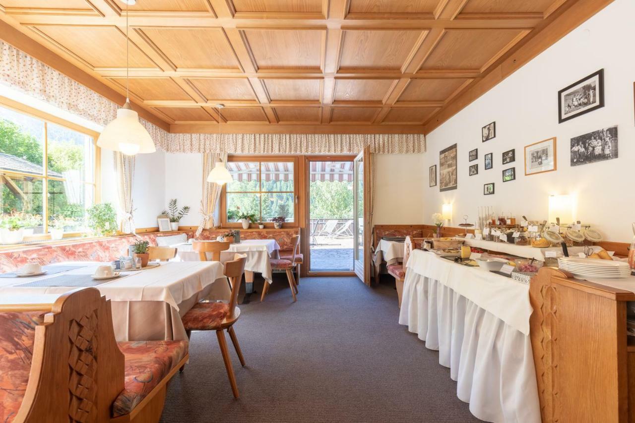 Bed and Breakfast Haus Christian Nova Levante Esterno foto